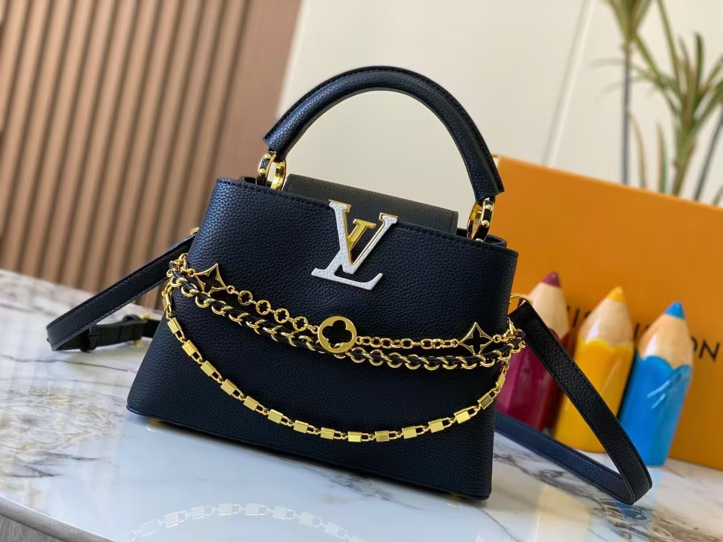 Louis Vuitton Capucines Bag black M12345